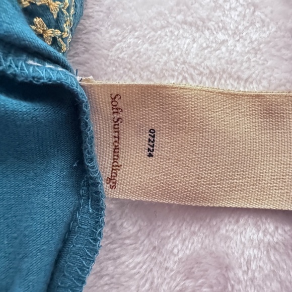 Soft Surrounding Relax Top Turquoise Gold Embroidered Entertaining - Picture 11 of 11